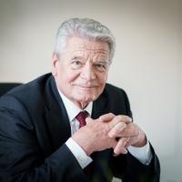 2024-10 - Joachim Gauck quer (klein)