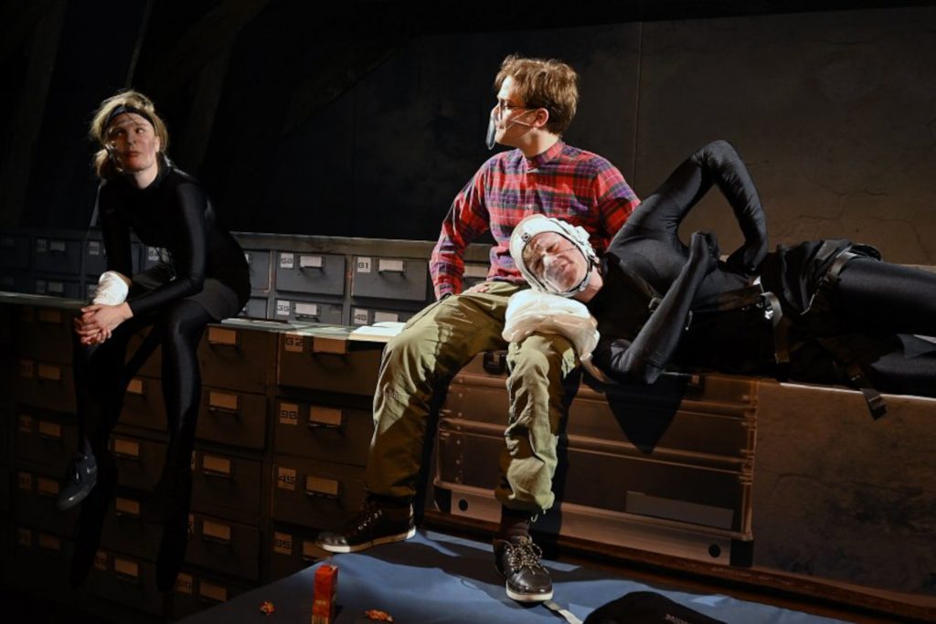 Die unendliche Geschichte - Schauspieler des Westfälischen Landestheaters