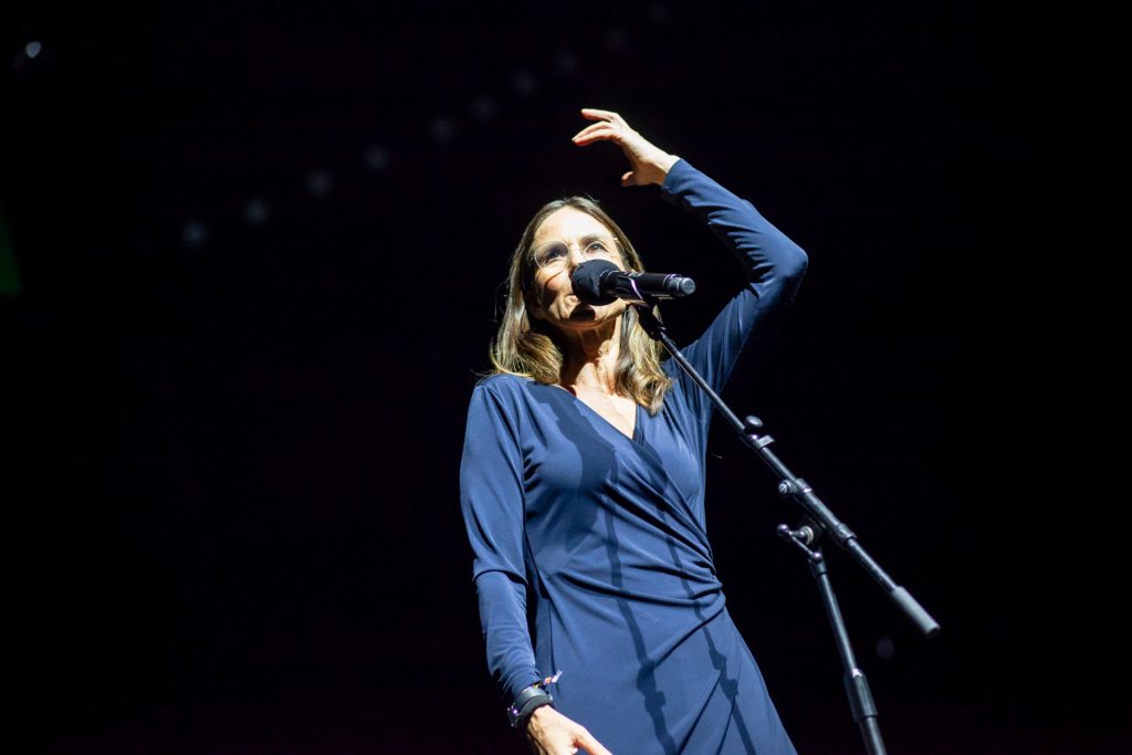 Anna Lisa Konrad auf einer Bühne